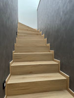 Vinylové schody BUKOMA Dub Natur Light